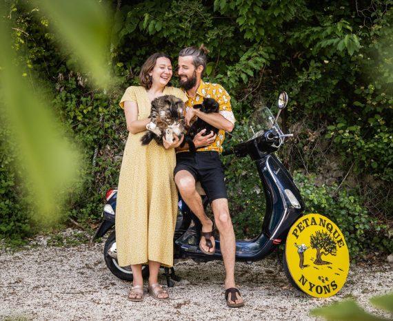 Hôtes avec ses chats