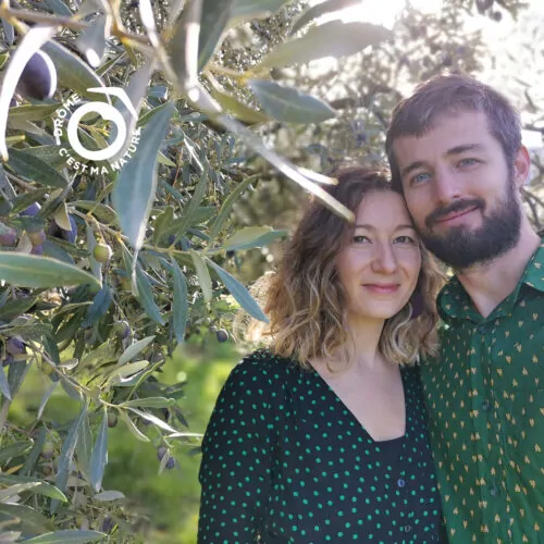 Vos hôtes chez Bulles d'Olive, maison d'hôtes insolite dans la Drôme